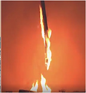 화염에 노출된 전선 케이블